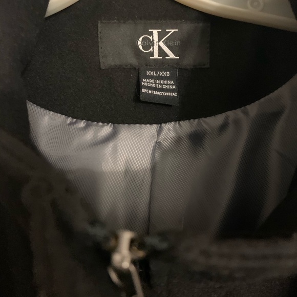 Pleated bottom dress coat - Picture 2 of 3